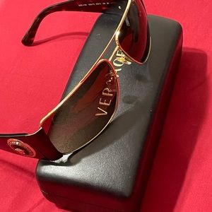Men’s Versace sunglasses. Model 2163.